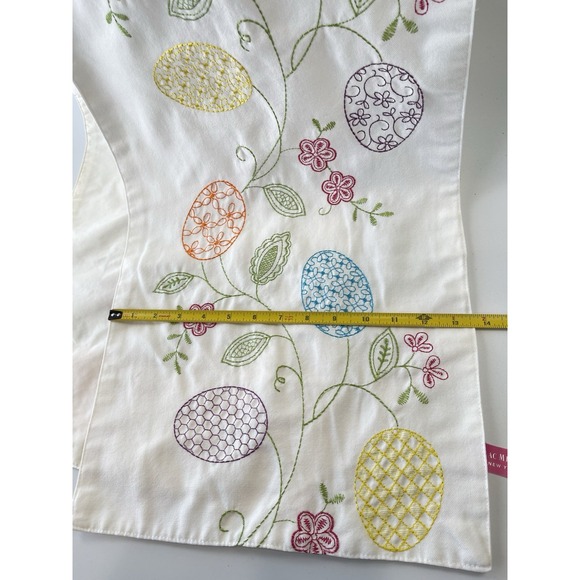 ISAAC MIZRAHI Easter Eggs Embroidered Shabby Springtime Table Runner 14" X 72" - Picture 5 of 6